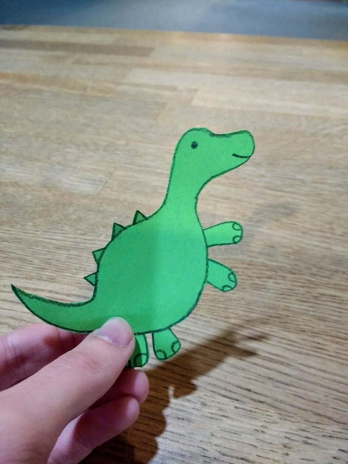 Ein Dino aus Pappe. Foto: LWL/Meis